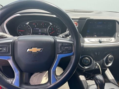 Used 2020 Chevrolet Blazer LT image 4