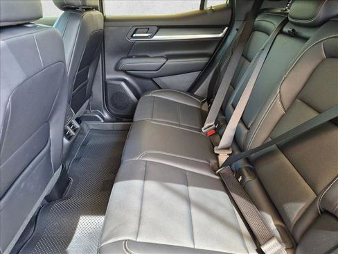 New 2026 GMC Terrain Elevation w/ Elevation Premium Package AWD/4WD image 13