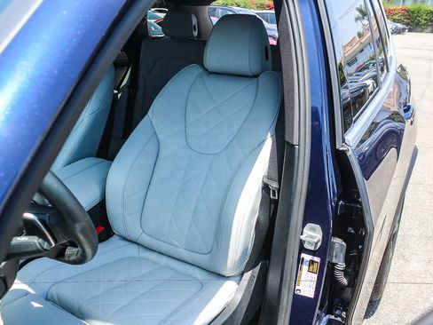 Used 2026 BMW X5 sDrive40i RWD image 25