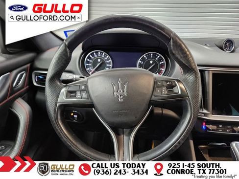 Used 2021 Maserati Levante image 12