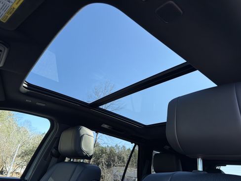 Used 2024 Toyota Sequoia Platinum image 30