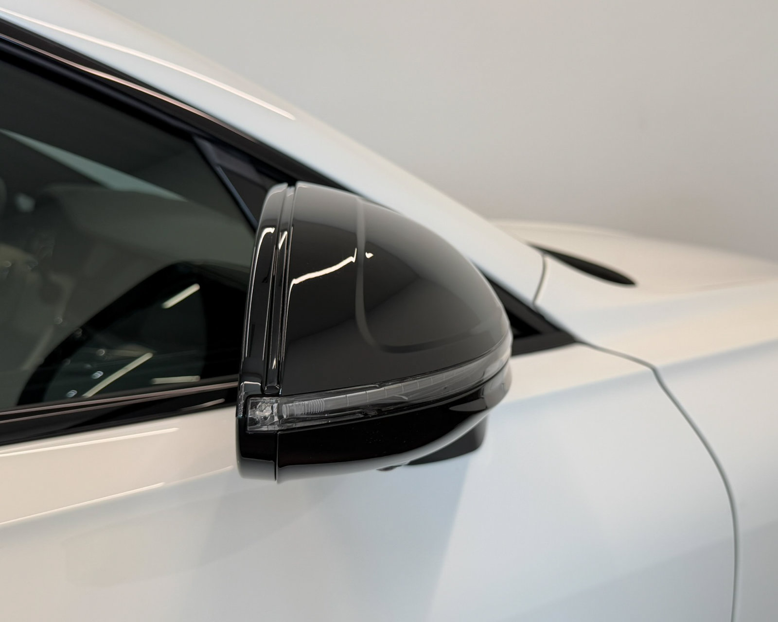 Used 2023 Bentley Continental GT S AWD/4WD image 39