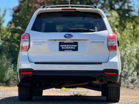 Used 2015 Subaru Forester 2.5i Limited AWD/4WD image 6