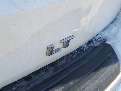 Used 2022 Chevrolet Tahoe LT image 36