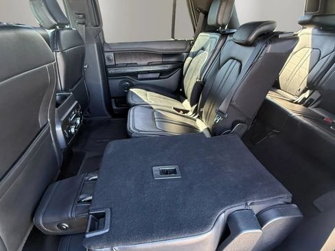 Used 2018 Ford Expedition Limited AWD/4WD image 24