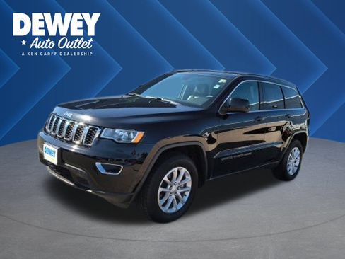 Used 2022 Jeep Grand Cherokee Laredo X image 1