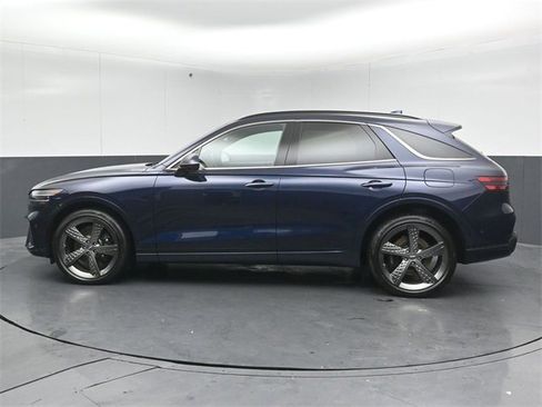 Used 2025 Genesis GV70 2.5T w/ Sport Prestige Package image 8