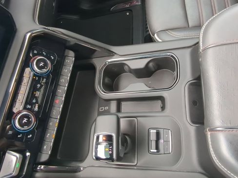 Used 2024 GMC Sierra 1500 AT4X AWD/4WD image 19