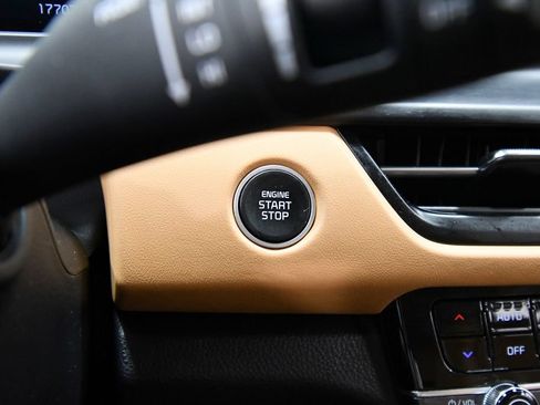 Certified 2024 Kia Seltos EX AWD/4WD image 26