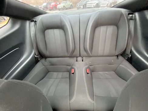 Used 2018 Ford Mustang Coupe w/ Equipment Group 101A image 27