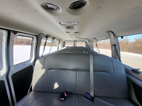 Used 2011 Ford E-350 and Econoline 350 XL image 22