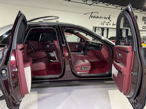 Used 2021 Rolls-Royce Ghost image 36