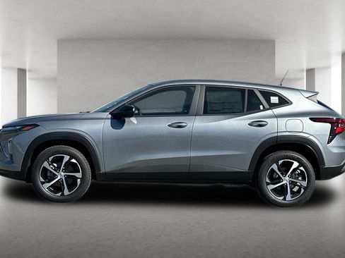 New 2026 Chevrolet Trax RS w/ Driver Confidence Package image 7