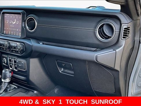 Used 2023 Jeep Wrangler Unlimited Sahara w/ Cold Weather Group image 24