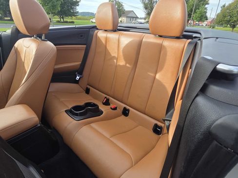 Used 2021 BMW 230i xDrive Convertible w/ Premium Package AWD/4WD image 15