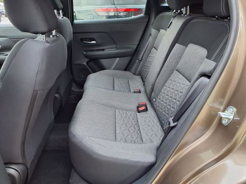 New 2026 Nissan Kicks SV w/ SV Premium Package image 7