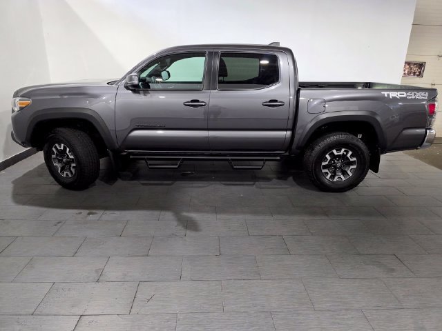 Used 2021 Toyota Tacoma TRD Off-Road AWD/4WD image 2