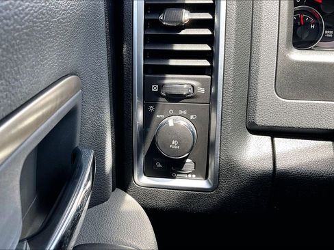 Used 2016 RAM 1500 Big Horn AWD/4WD image 17