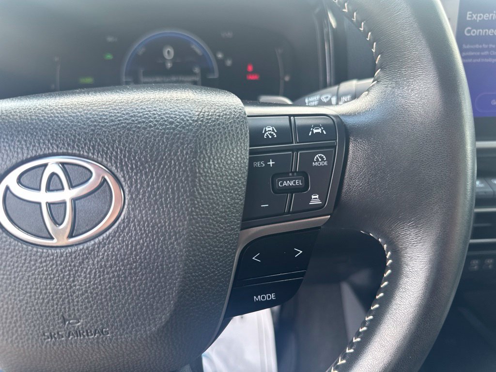 Used 2025 Toyota Camry SE w/ Multimedia Upgrade Package FWD image 21