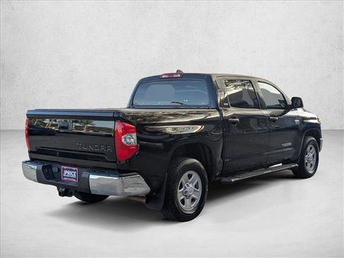 Used 2020 Toyota Tundra SR5 w/ SR5 Upgrade Package image 5