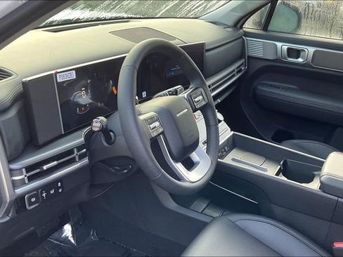 New 2025 Hyundai Santa Fe XRT image 8
