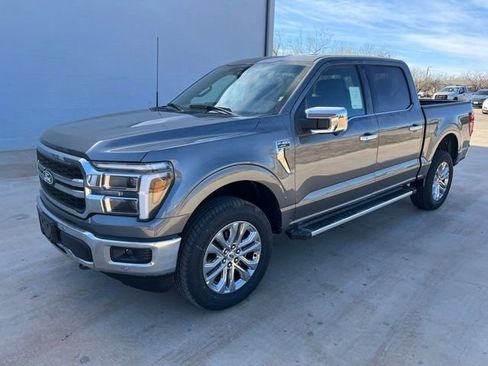 New 2025 Ford F150 Lariat w/ Equipment Group 501A Mid image 3