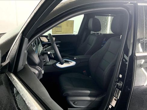 New 2026 Mercedes-Benz GLS 450 4MATIC image 14
