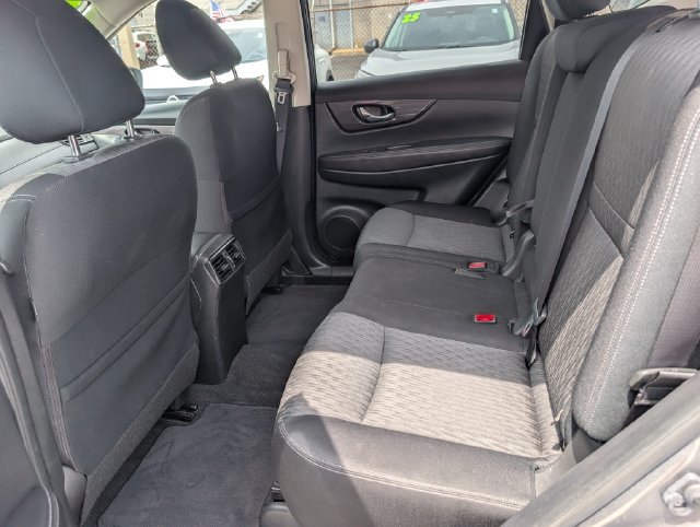 Used 2020 Nissan Rogue SV AWD/4WD image 15