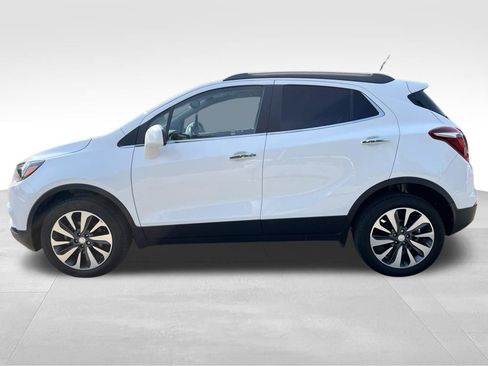 Used 2022 Buick Encore Preferred w/ Safety Package AWD/4WD image 10