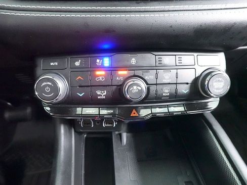 Used 2021 Dodge Durango SRT w/ Black Package AWD/4WD image 15