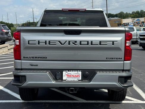 Used 2023 Chevrolet Silverado 1500 Custom w/ LPO, Dark Essentials Package AWD/4WD image 4