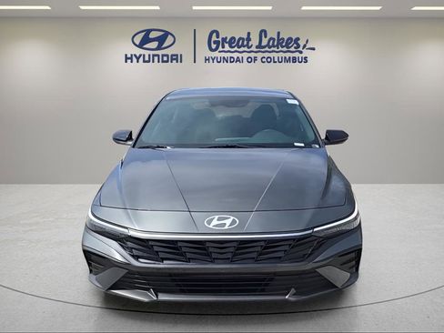 New 2026 Hyundai Elantra Sport FWD image 8