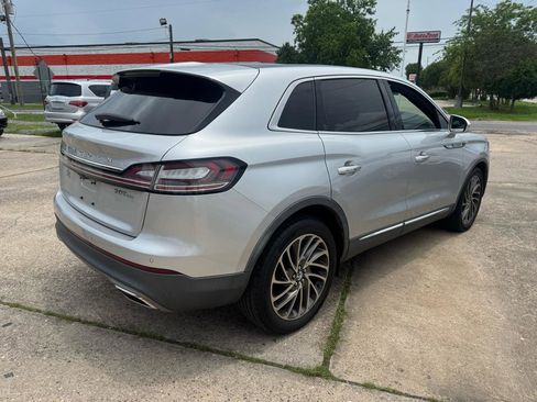 Used 2019 Lincoln Nautilus Reserve AWD/4WD image 5