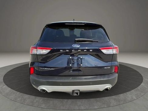 Used 2021 Ford Escape Titanium w/ Class II Trailer Tow Package AWD/4WD image 5