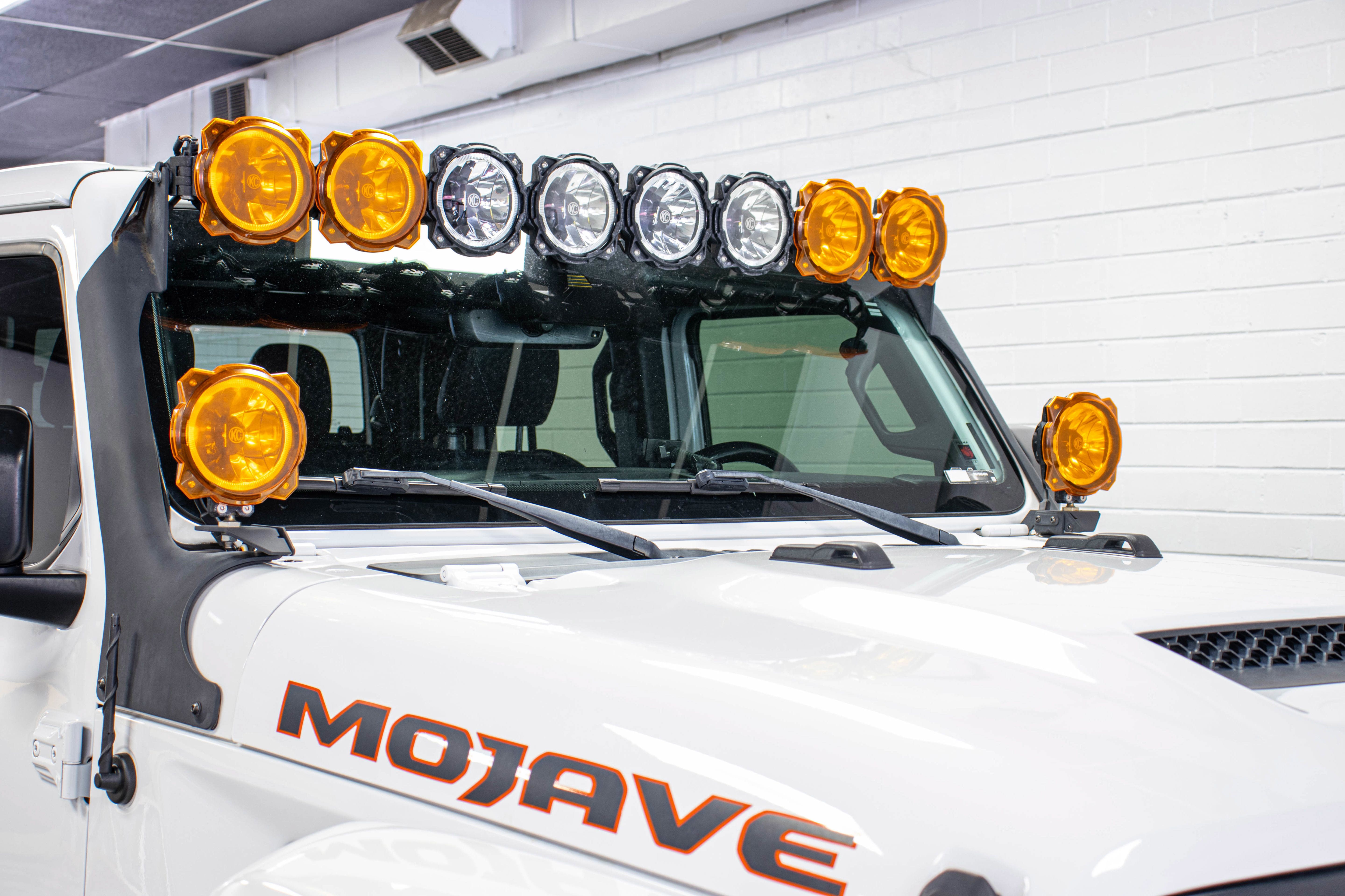Used 2021 Jeep Gladiator Mojave w/ Dual Top Group AWD/4WD image 13
