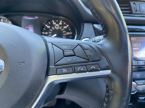 Used 2018 Nissan Rogue Sport AWD image 60