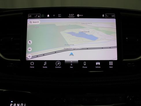 Used 2021 Chrysler Pacifica Limited w/ Premium & Safety Sphere Group AWD/4WD image 39