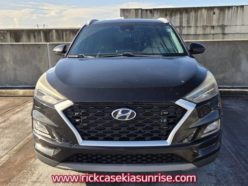 Used 2020 Hyundai Tucson Sport FWD image 3
