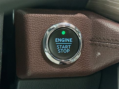 Used 2024 Ford Expedition Max Limited image 27