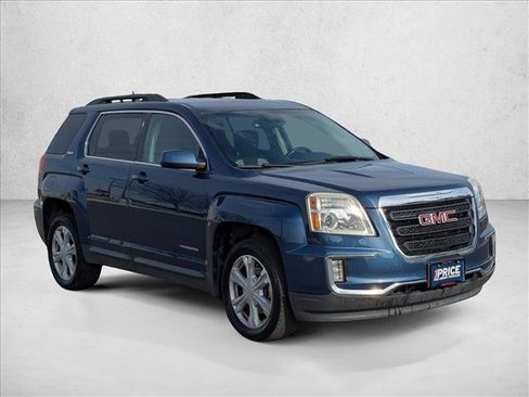 Used 2017 GMC Terrain SLE w/ Driver Alert Package I image 4