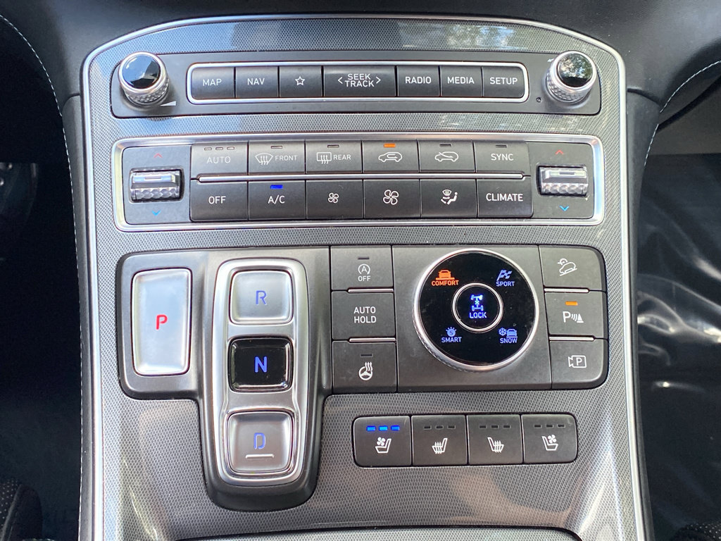 Used 2022 Hyundai Santa Fe Calligraphy AWD/4WD image 23