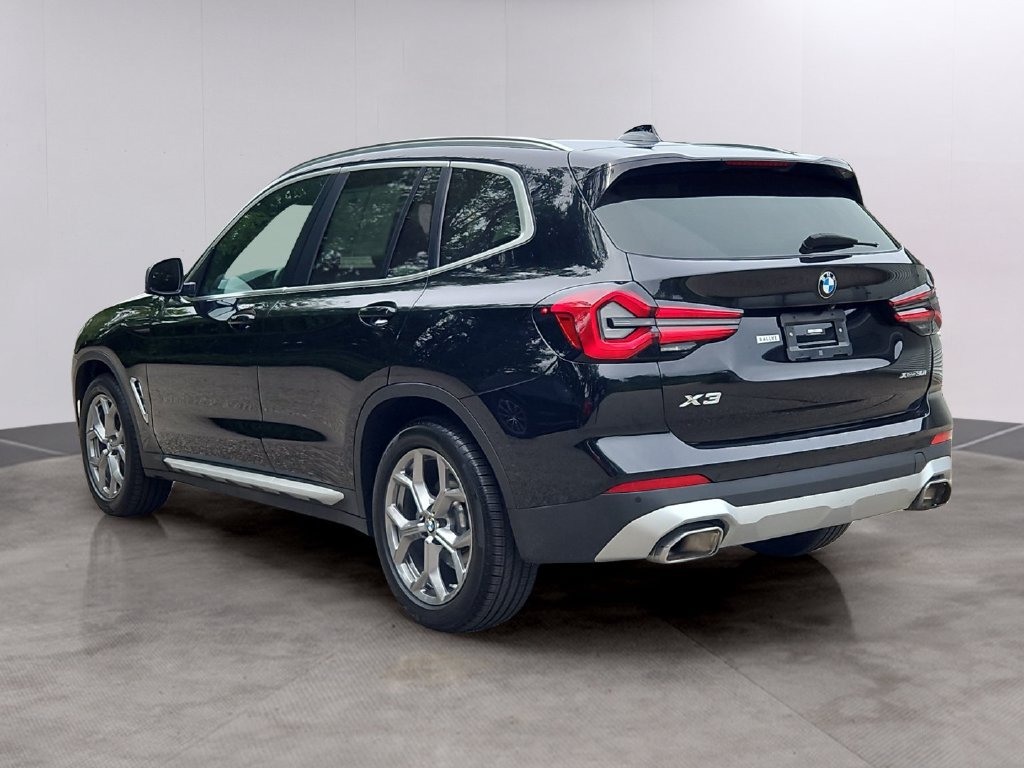 Used 2023 BMW X3 xDrive30i w/ Premium Package AWD/4WD image 6