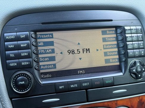 Used 2005 Mercedes-Benz SL 500 image 13
