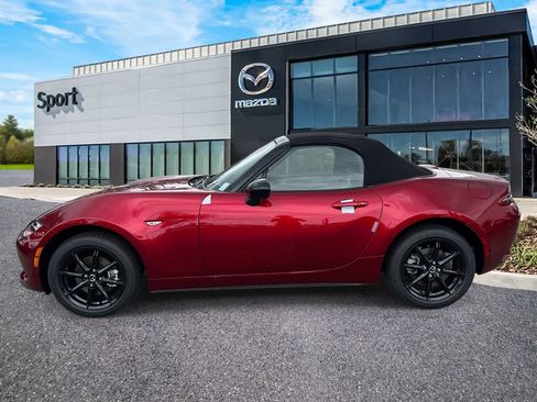New 2026 MAZDA MX-5 Miata Sport w/ Interior Package RWD image 7