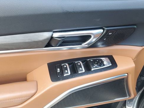 Certified 2024 Kia Telluride SX Prestige X-Line AWD/4WD image 19