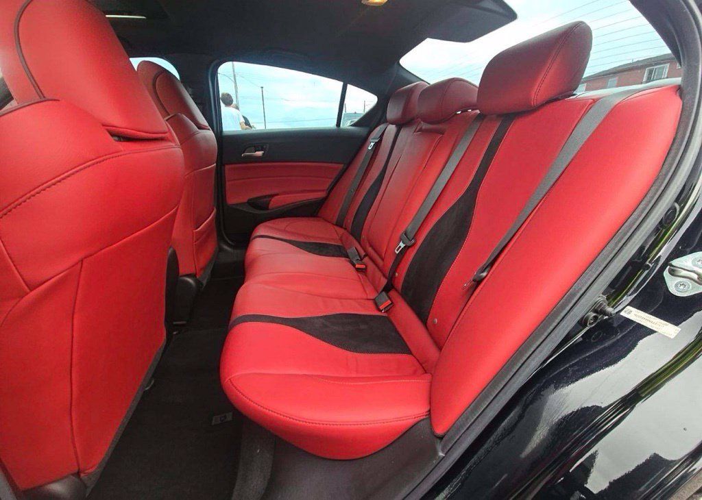 Used 2022 Acura ILX w/ Premium & A-SPEC Package FWD image 7