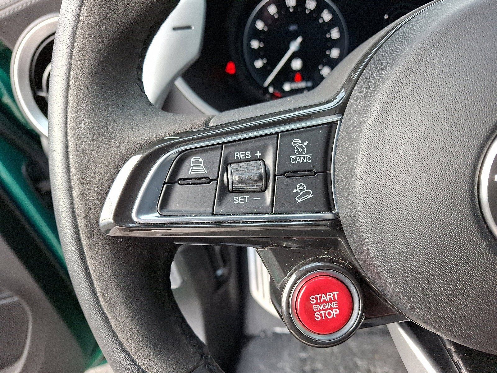 Used 2024 Alfa Romeo Stelvio Quadrifoglio AWD/4WD image 22