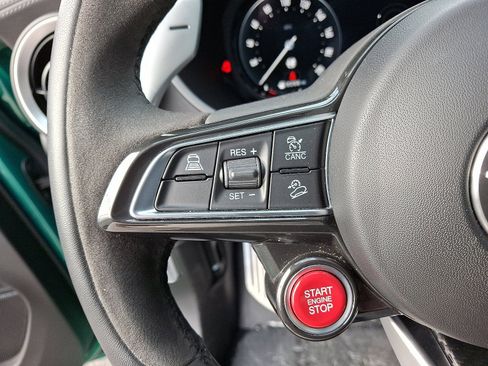 Used 2024 Alfa Romeo Stelvio Quadrifoglio AWD/4WD image 22