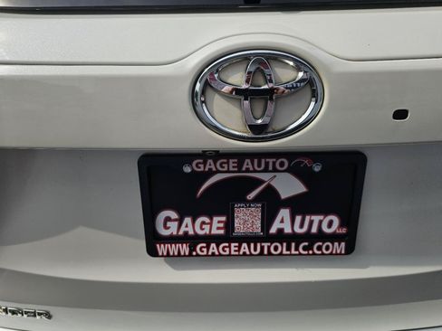 Used 2015 Toyota Highlander XLE AWD/4WD image 16