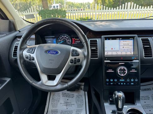 Used 2018 Ford Flex Limited w/ Equipment Group 301A AWD/4WD image 45